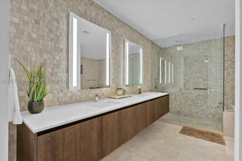 88 SW 7th St 2204, Miami FL - photo 16 of 35