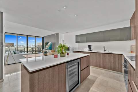 88 SW 7th St 2204, Miami FL - photo 6 of 35