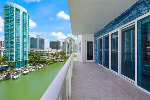 6103 Aqua Ave 702, Miami Beach FL - photo 15 of 45