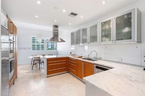 6103 Aqua Ave 702, Miami Beach FL - photo 6 of 45