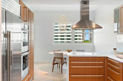 6103 Aqua Ave 702, Miami Beach FL - photo 8 of 45