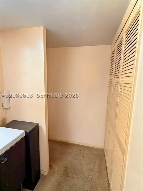100 Ocean Lane Dr 303, Key Biscayne FL - photo 12 of 17