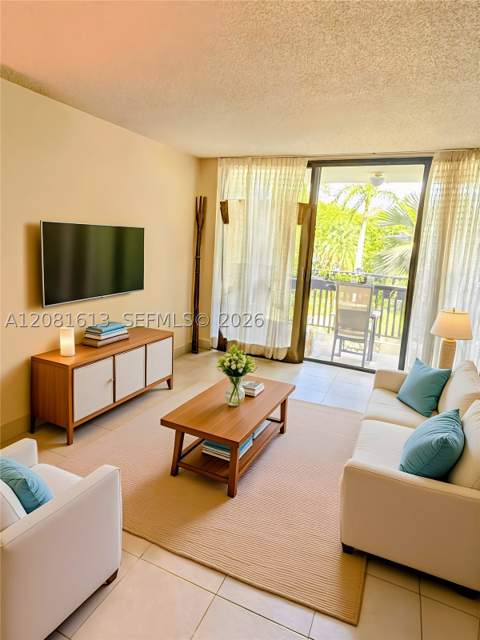 100 Ocean Lane Dr 303, Key Biscayne FL - photo 7 of 17