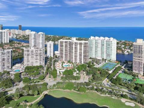 20281 E Country Club Dr Cab3, Aventura FL - photo 15 of 36