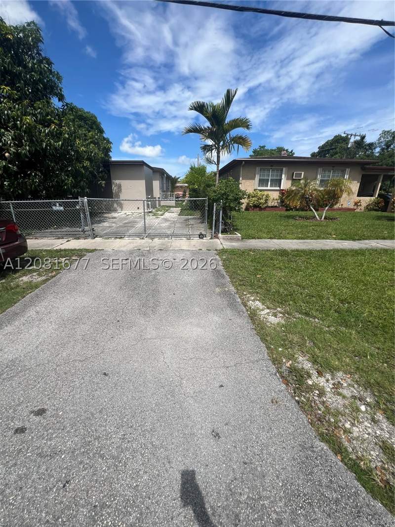 3 bedroom SingleFamilyResidence at 1190 NW 135th St, Biscayne Village Heights, North Miami — photo 2