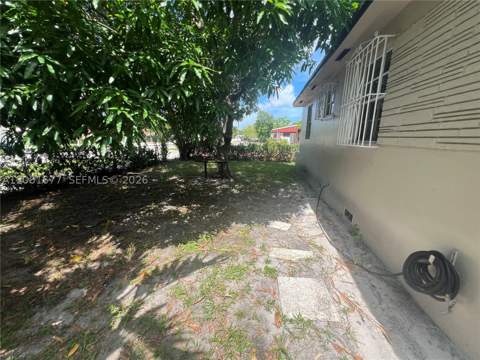 1190 NW 135th St, North Miami FL - photo 21 of 56