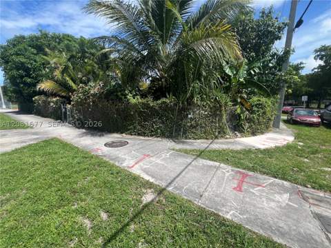 1190 NW 135th St, North Miami FL - photo 8 of 56