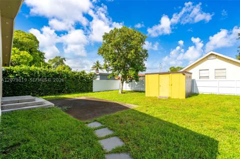 7794 NW 14th Ct, Miami FL - photo 6 of 18