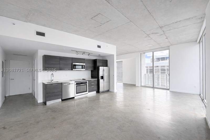 2 bedroom Condominium at 151 SE 1st St 3001, Centro Condo, Miami — photo 2