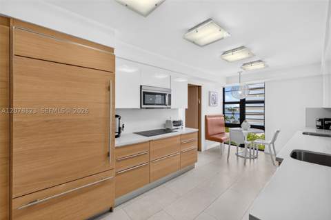 5500 Collins Ave 702, Miami Beach FL - photo 21 of 61