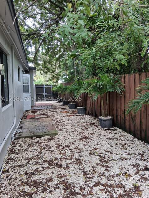 1535 NE 139 St, North Miami FL - photo 13 of 13