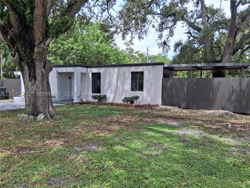 4 bedroom SingleFamilyResidence at 1535 NE 139 St, Dixie Gardens, North Miami — photo 3