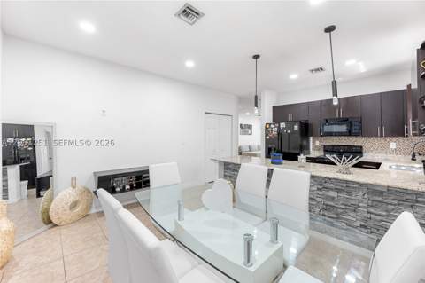 13142 SW 255th Ter, Homestead FL - photo 9 of 48