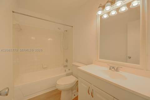 950 Constitution Dr 950H, Homestead FL - photo 20 of 34