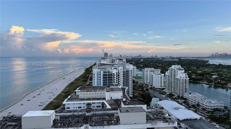1 bedroom Condominium at 6301 Collins Ave Lph4, La Gorce Palace Condo, Miami Beach — photo 2
