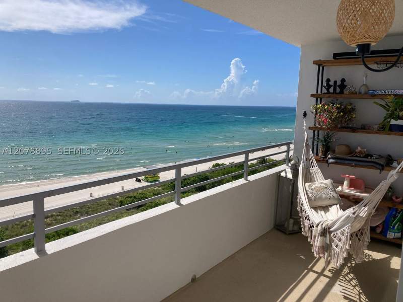 2 bedroom Condominium at 5555 Collins Ave 10G, Oceanside Plaza Condo, Miami Beach — photo 3