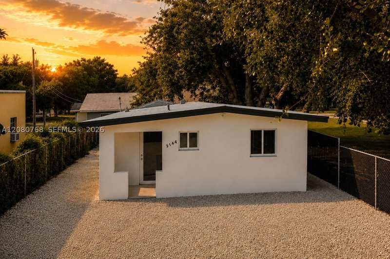 2 bedroom SingleFamilyResidence at 2144 NW 89th Ter, Mount Marie, Miami — photo 1