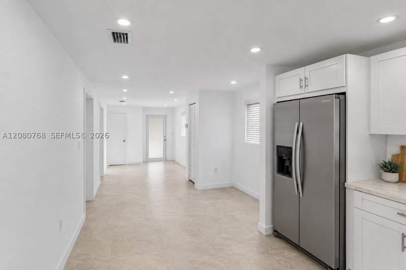2 bedroom SingleFamilyResidence at 2144 NW 89th Ter, Mount Marie, Miami — photo 4