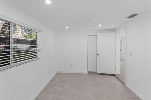 2144 NW 89th Ter, Miami FL - photo 8 of 15