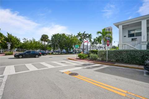 200 76th St 56, Miami Beach FL - photo 18 of 23