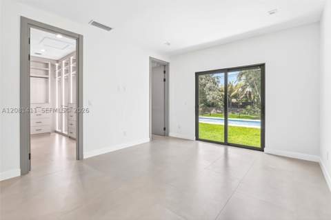 6853 S Waterway Dr, Miami FL - photo 17 of 42