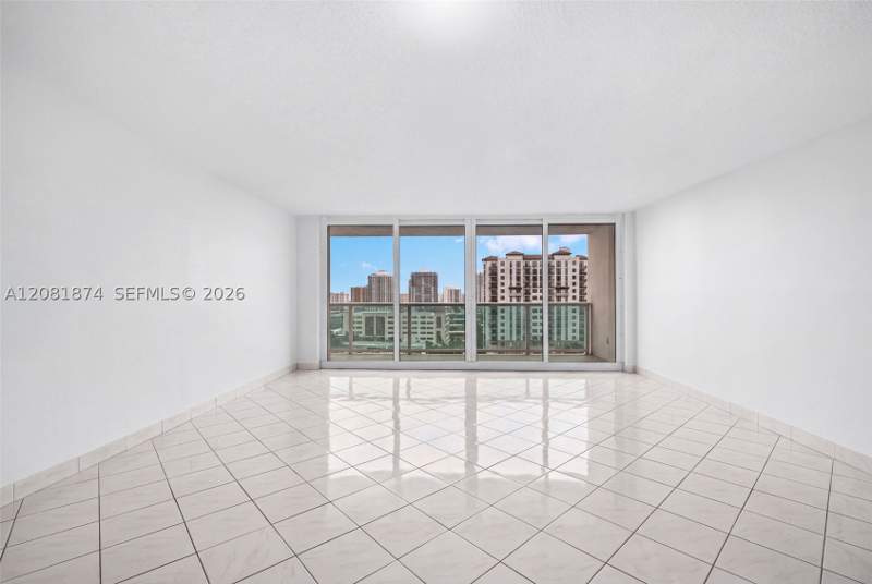 2 bedroom Condominium at 100 Bayview Dr 1428, Arlen House East Condo, Sunny Isles Beach — photo 5