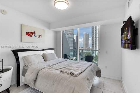 41 SE 5th St 1117, Miami FL - photo 24 of 35