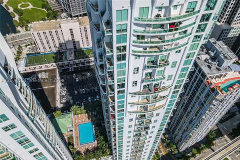 41 SE 5th St 1117, Miami FL - photo 6 of 35