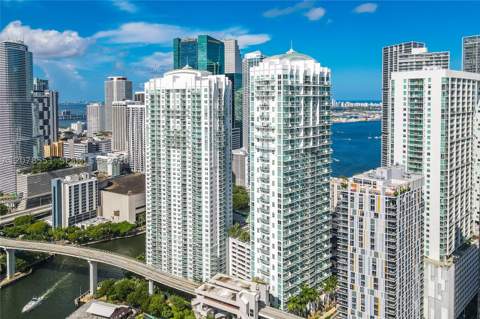 41 SE 5th St 1117, Miami FL - photo 7 of 35