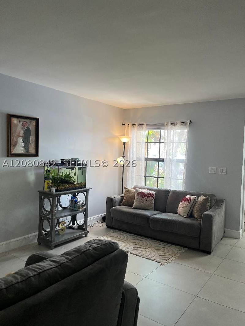 2 bedroom Condominium at 12277 SW 16th Ter 106-Y, New Paseos Castellanos Co, Miami — photo 3