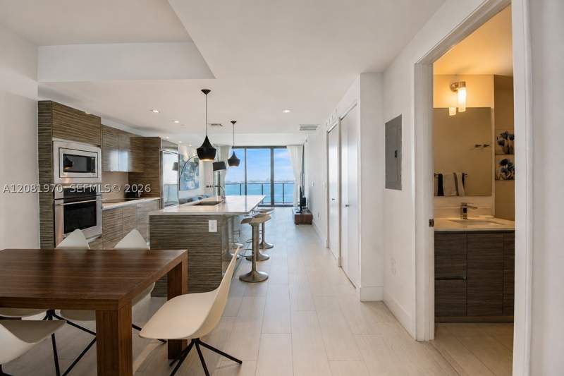 2 bedroom Condominium at 460 NE 28th St 2806, Icon Bay Condo, Miami — photo 3
