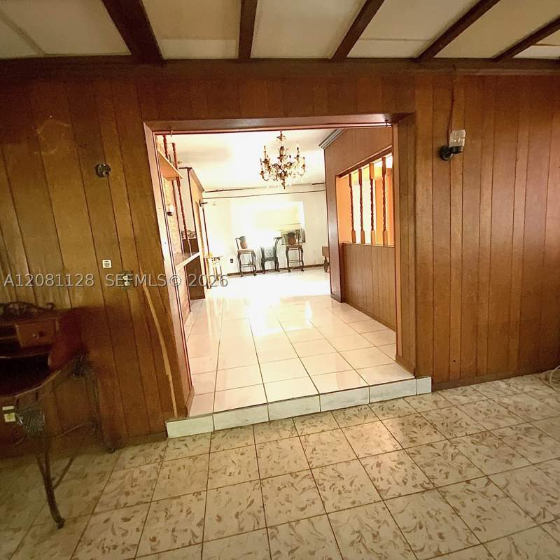 3 bedroom SingleFamilyResidence at 651 Jann Ave, Curtiss Park, Opa Locka — photo 4