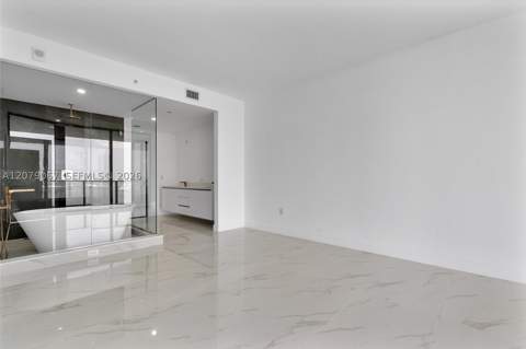 700 NE 24th St 5507, Miami FL - photo 10 of 31