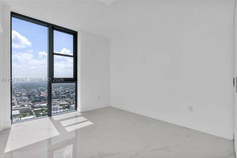 700 NE 24th St 5507, Miami FL - photo 13 of 31