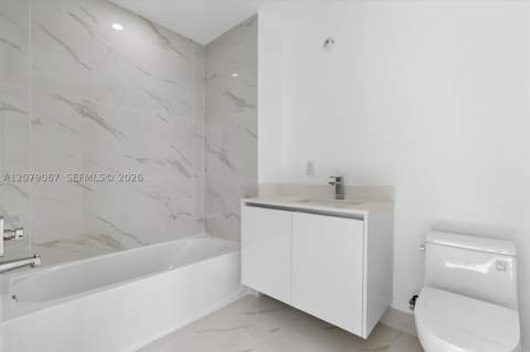 700 NE 24th St 5507, Miami FL - photo 16 of 31