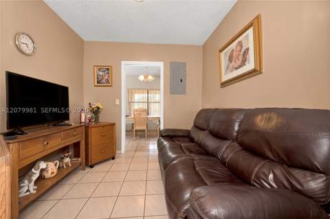 4051 NW 5th St, Miami FL - photo 12 of 38