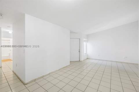 8421 SW 209th St 8421, Cutler Bay FL - photo 12 of 18