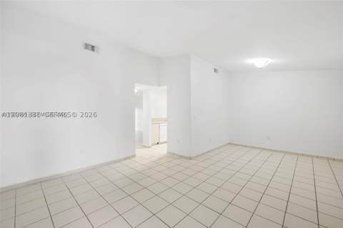 8421 SW 209th St 8421, Cutler Bay FL - photo 15 of 18