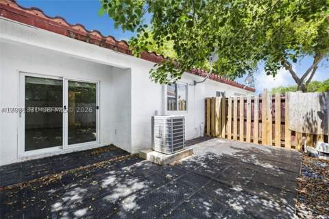 8421 SW 209th St 8421, Cutler Bay FL - photo 16 of 18