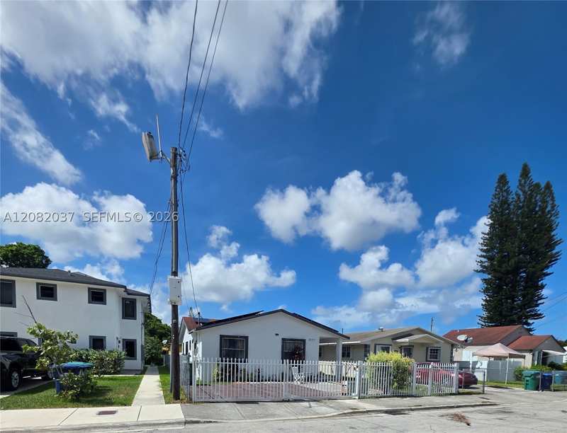 3 bedroom SingleFamilyResidence at 2237 NW 50th St, Sunny Slope Pk, Miami — photo 1