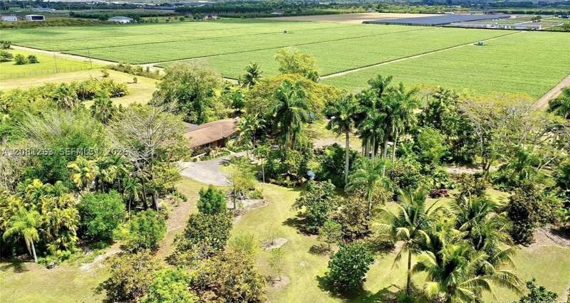 3 bedroom SingleFamilyResidence at 22700 SW 199th Ave, Redland, Miami — photo 4