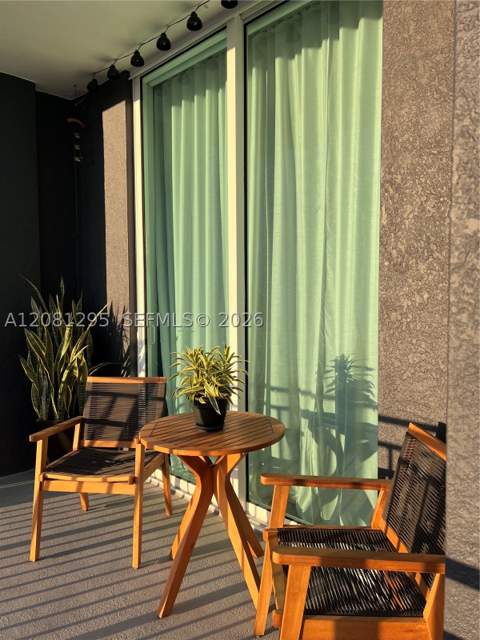 2275 Biscayne Blvd 1004, Miami FL - photo 20 of 30