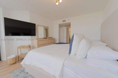 1000 W Island Blvd 1010, Aventura FL - photo 16 of 73