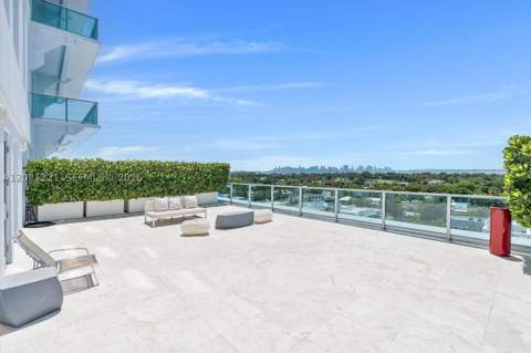 201 Aqua Ave 801, Miami Beach FL - photo 16 of 23