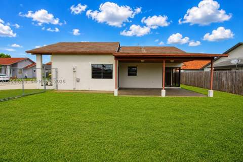 764 SW 99th Ct Cir, Miami FL - photo 8 of 32
