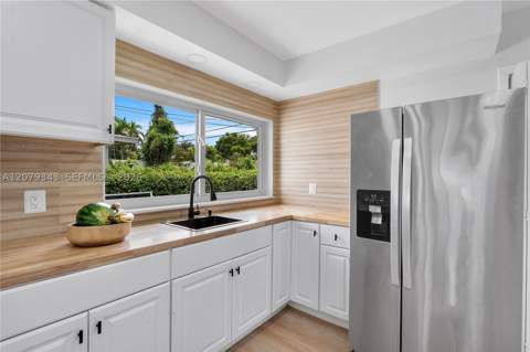 944 NW 47th St, Miami FL - photo 11 of 24
