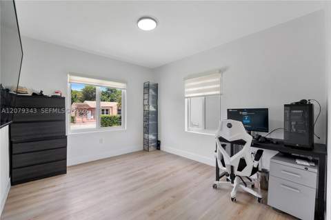 944 NW 47th St, Miami FL - photo 15 of 24
