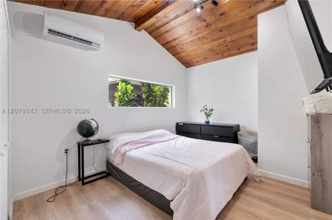 944 NW 47th St, Miami FL - photo 16 of 24
