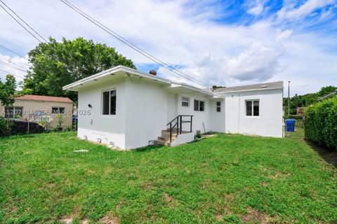 944 NW 47th St, Miami FL - photo 22 of 24