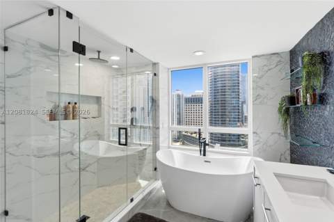 950 Brickell Bay Dr 3111, Miami FL - photo 13 of 46